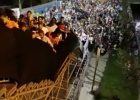 La escalera de acceso desde el metro a Maracaná se tambalea