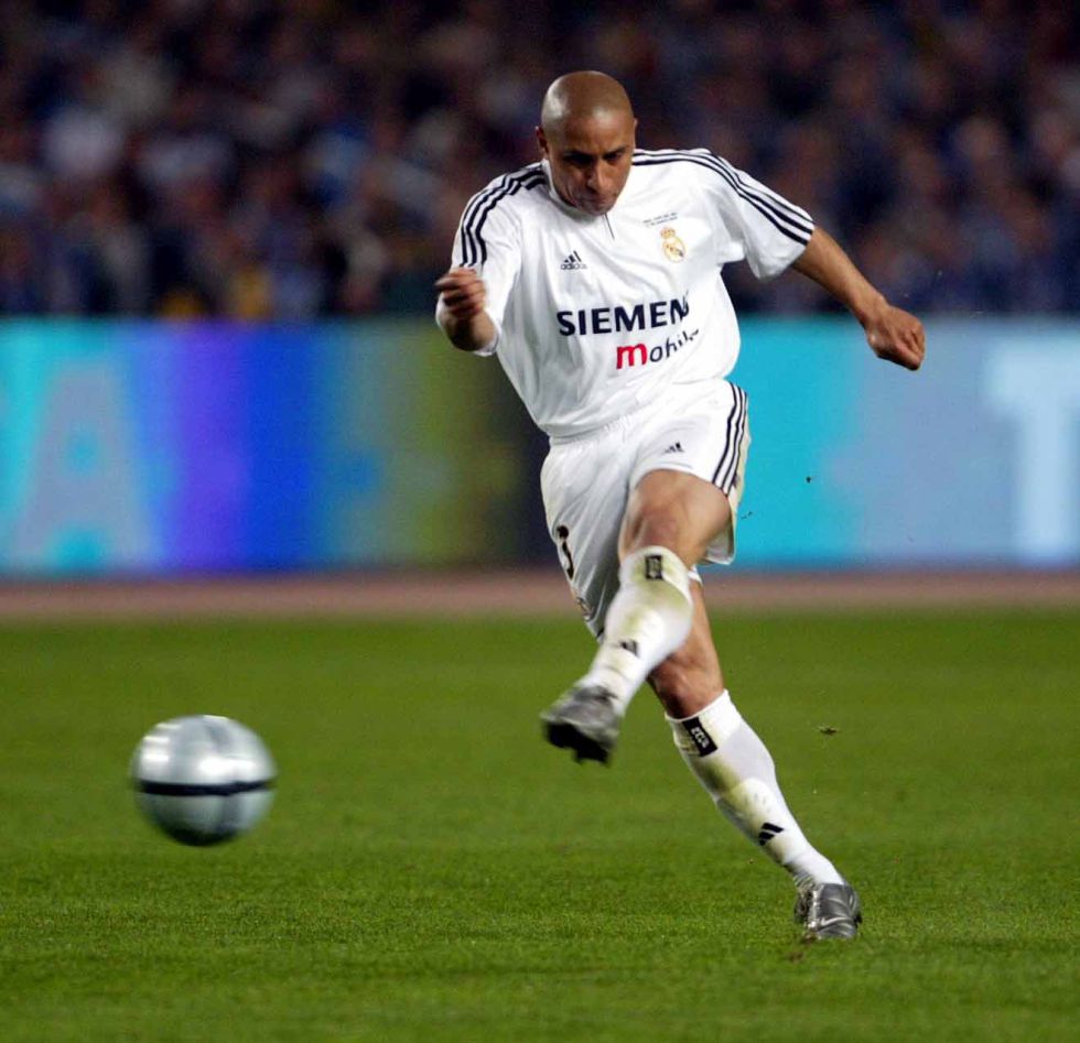 roberto carlos real madrid shirt