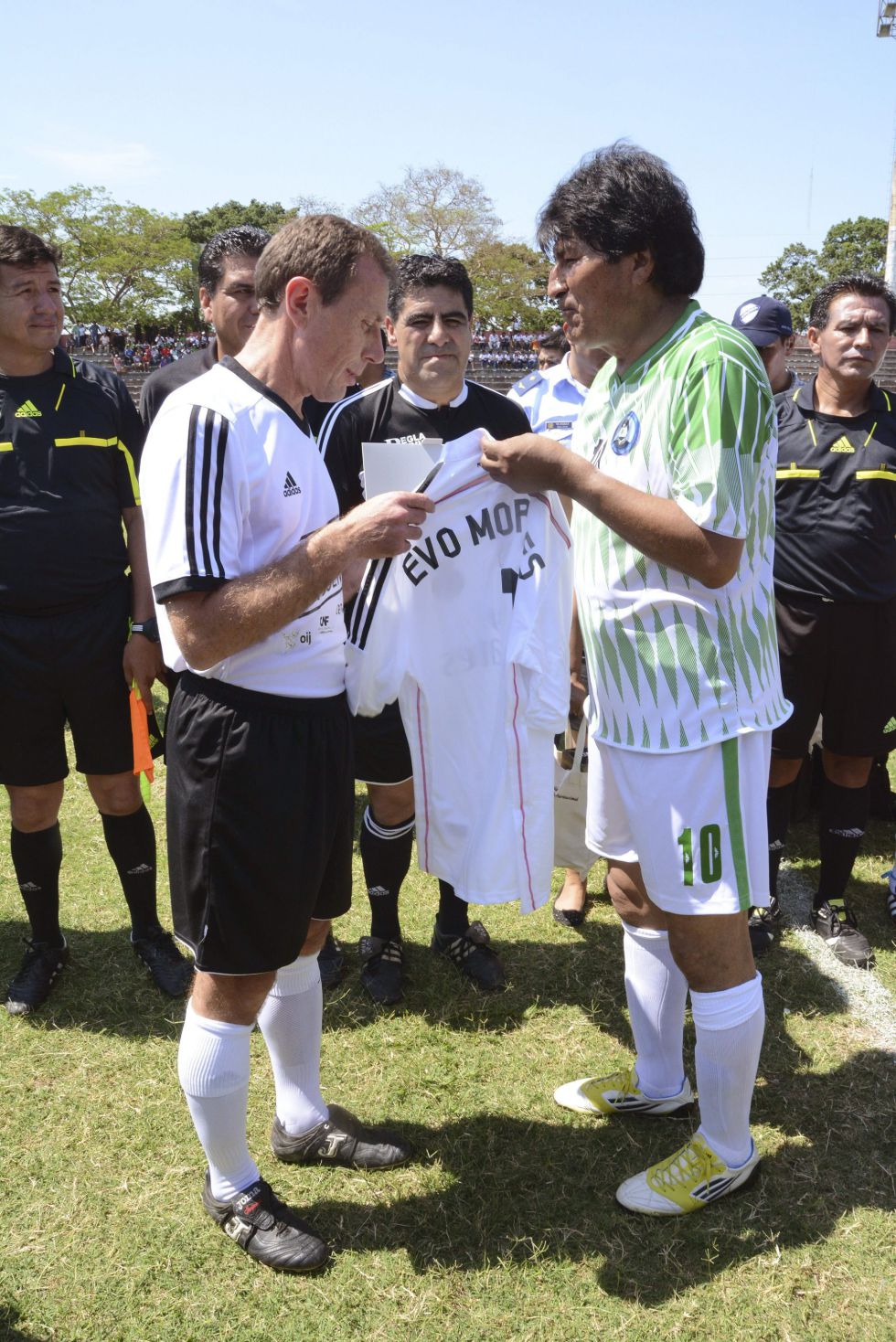 ¿Cuánto mide Evo Morales? - Altura - Real height 1412795611_589547_1412795728_noticia_grande
