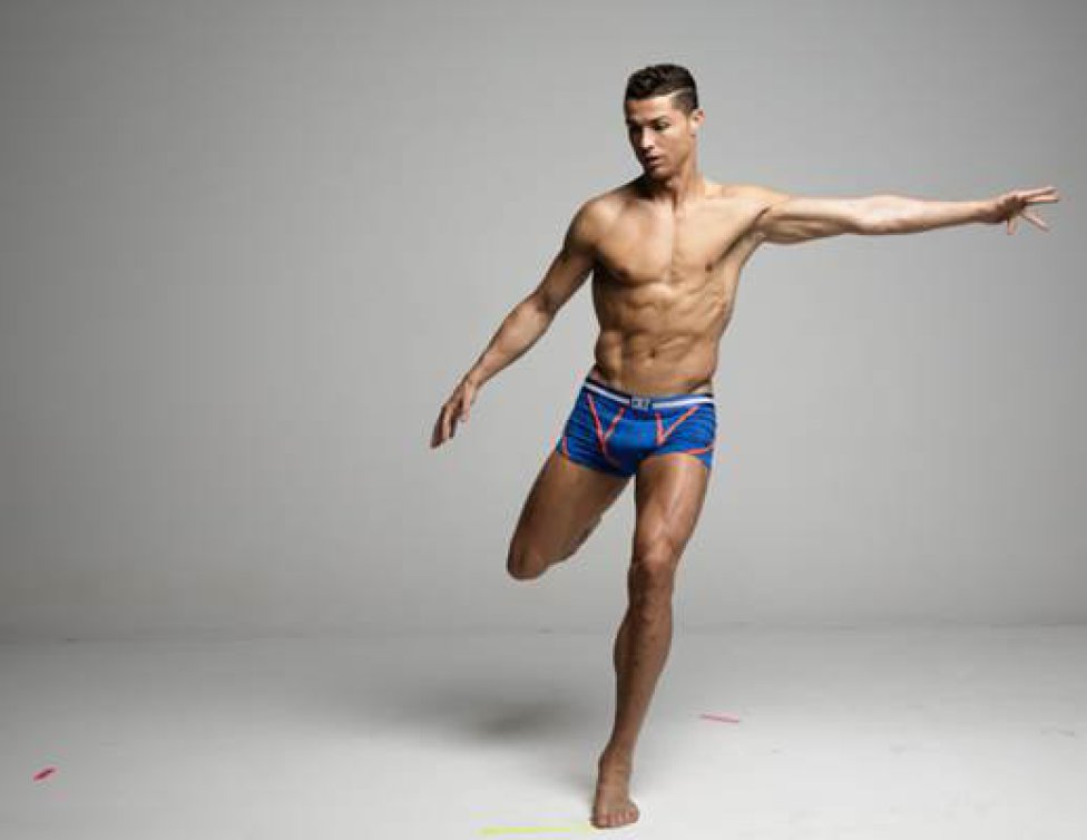 Cristiano Ronaldo: Cristiano Ronaldo presentó su nueva colección de ropa interior AS.com