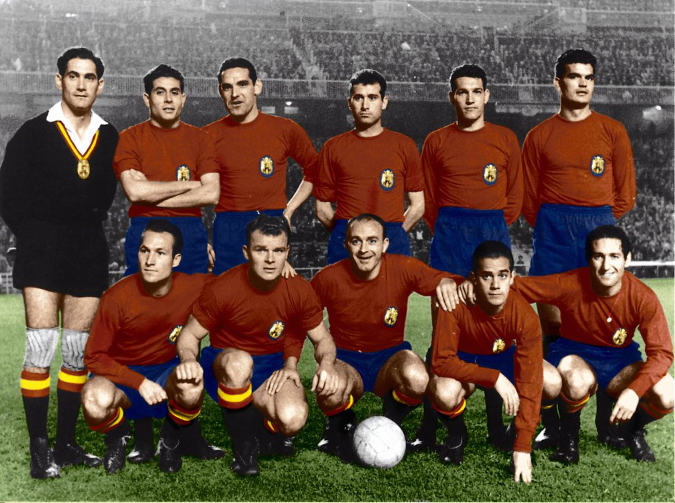 viceversa radical recuerda La evolución de las camisetas de la Selección Española - AS.com