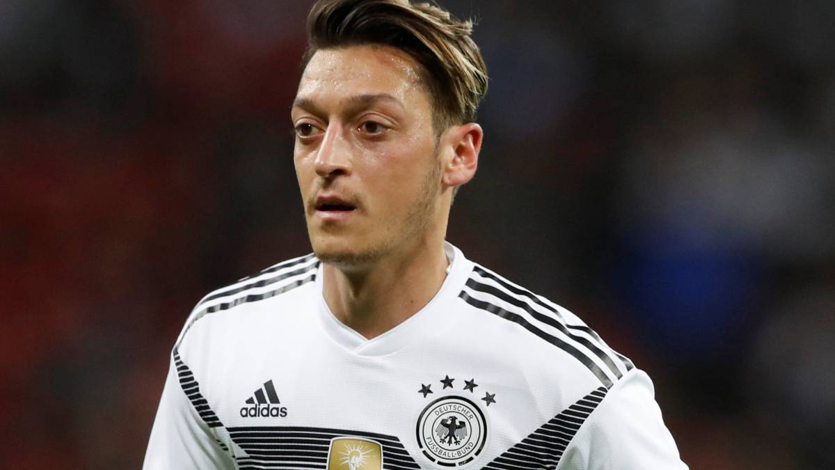 El Atlético le ofrece a Özil una ficha de 10 millones al año - AS.com