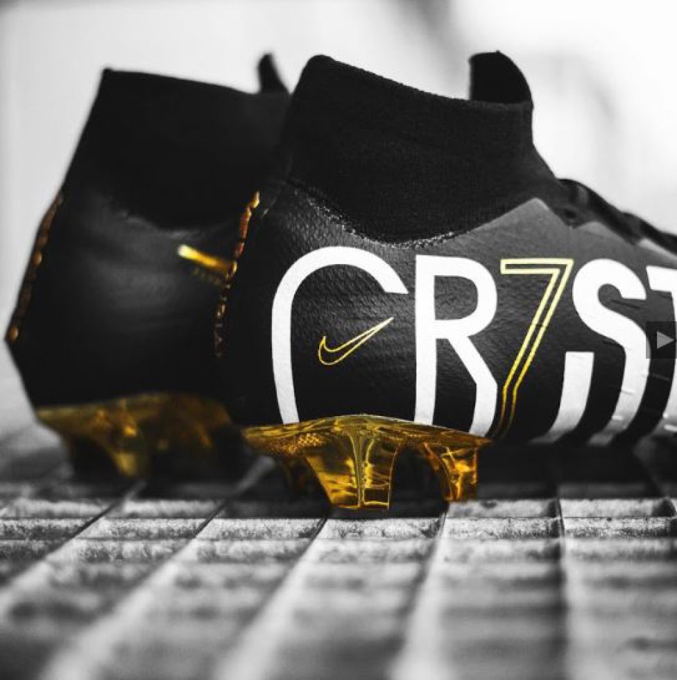 nuevas zapatillas de cr7 2019