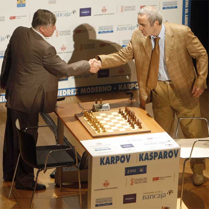 Kasparov y Karpov jugarán un encuentro a 12 partidas en Valencia