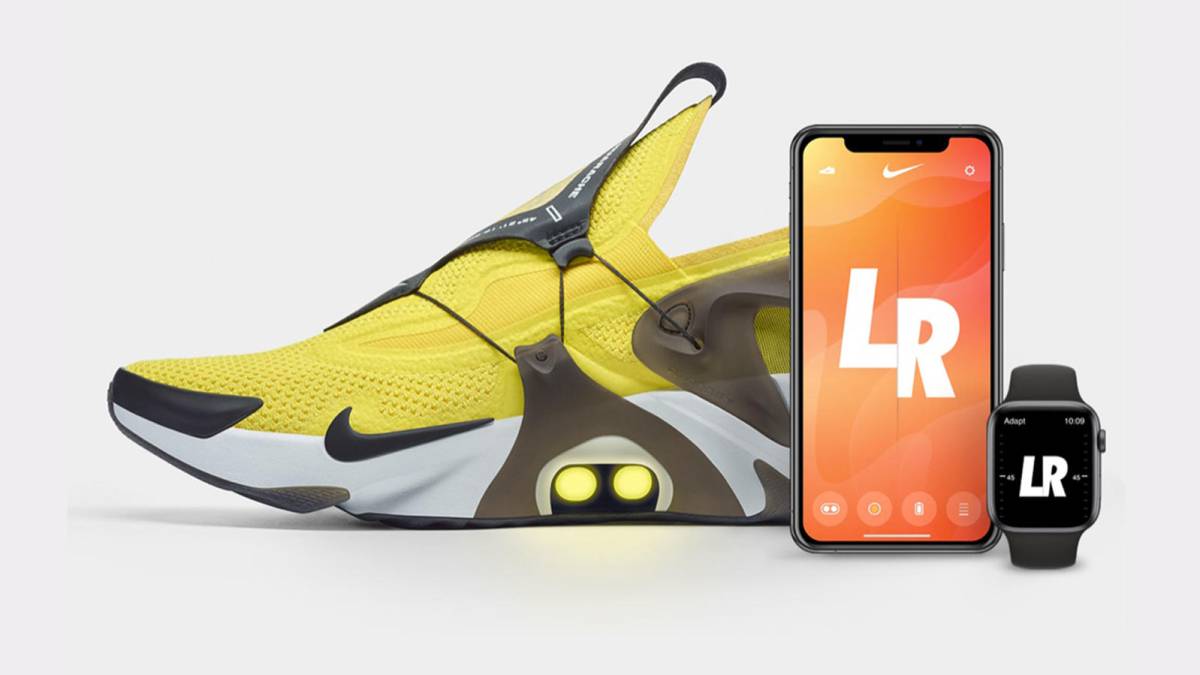 Las zapatillas Nike con robocordones que se atan por voz con Siri - AS.com