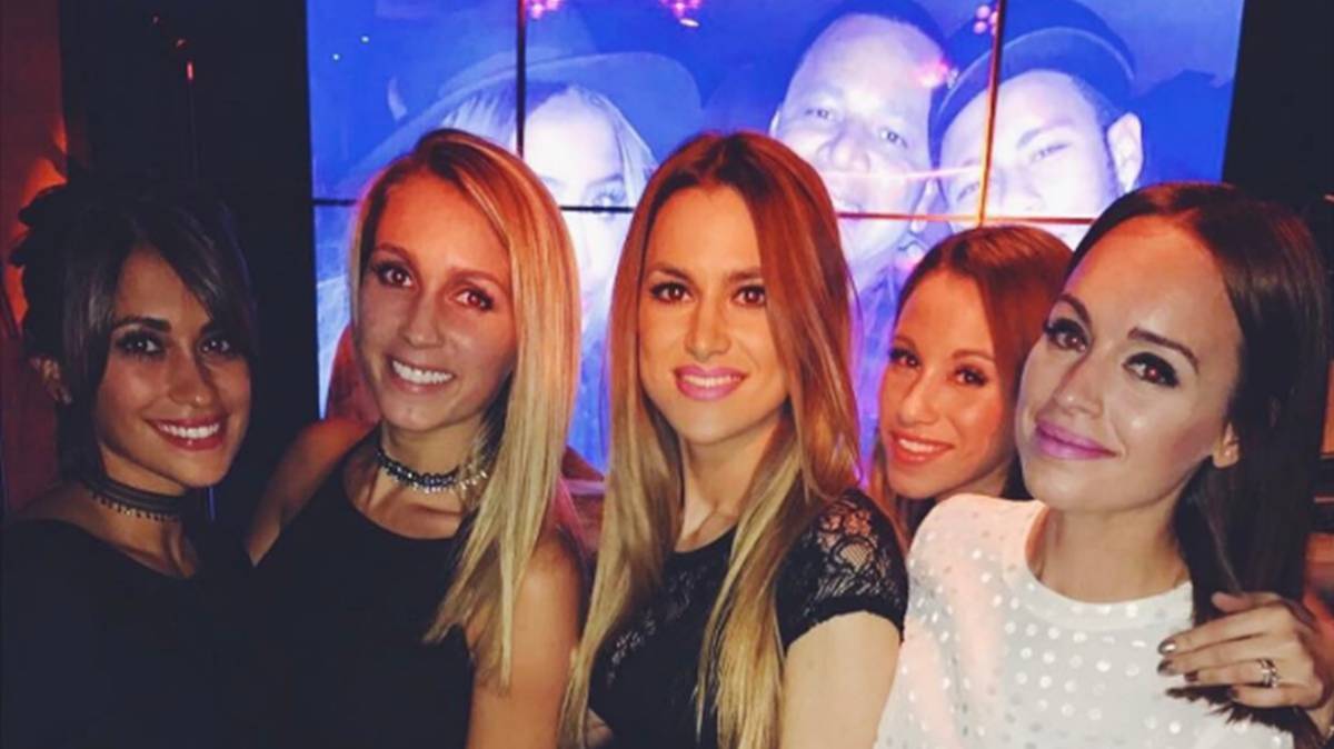 Las Wags Del Barcelona Asisten A La Fiesta De Neymar As Com