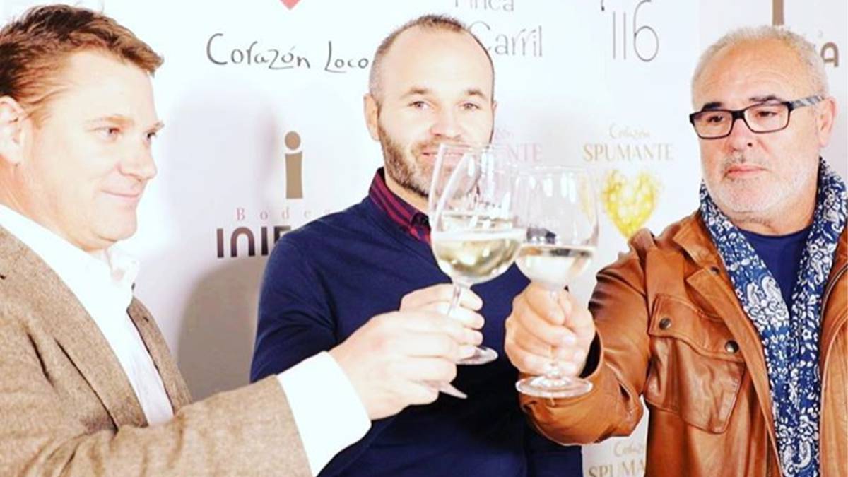 Asi Son Los Vinos Por Los Que Iniesta Dice Adios Al Barcelona As Com