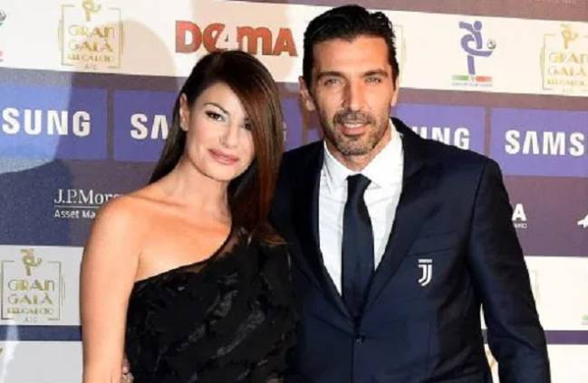 Asi Es Ilaria D Amico La Periodista Y Mujer De Buffon Que Presentara La Gala The Best As Com