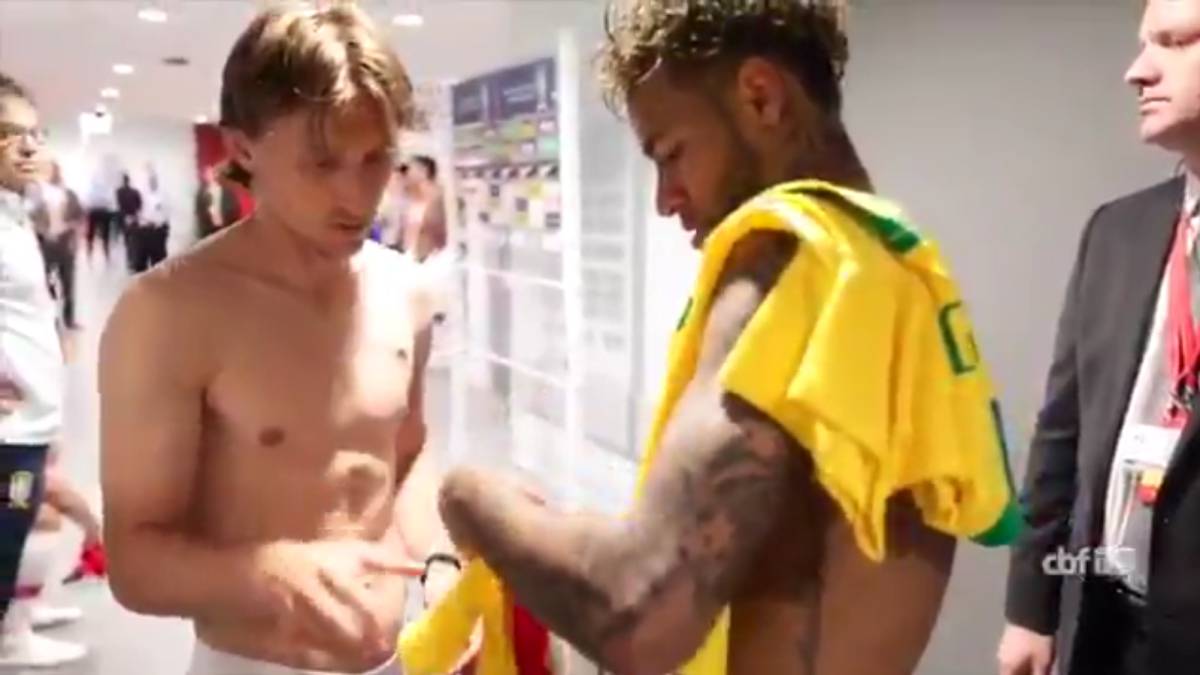 neymar sin remera